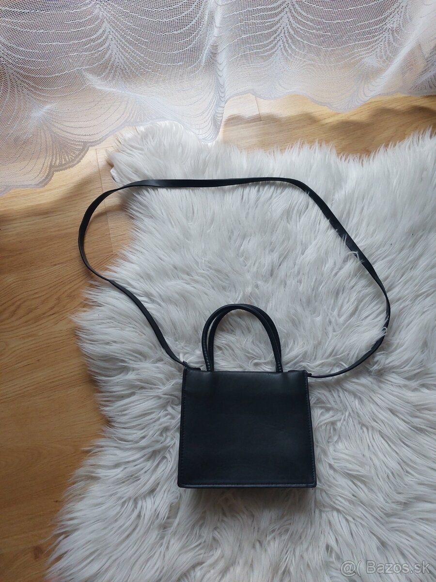 Malá crossbody