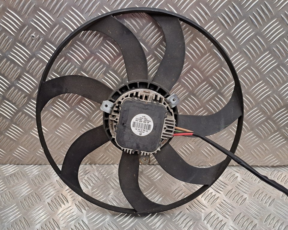 Ventilátor chladičov- GOLF 5, TOURAN, OCT2, LEON2, PASSAT B6