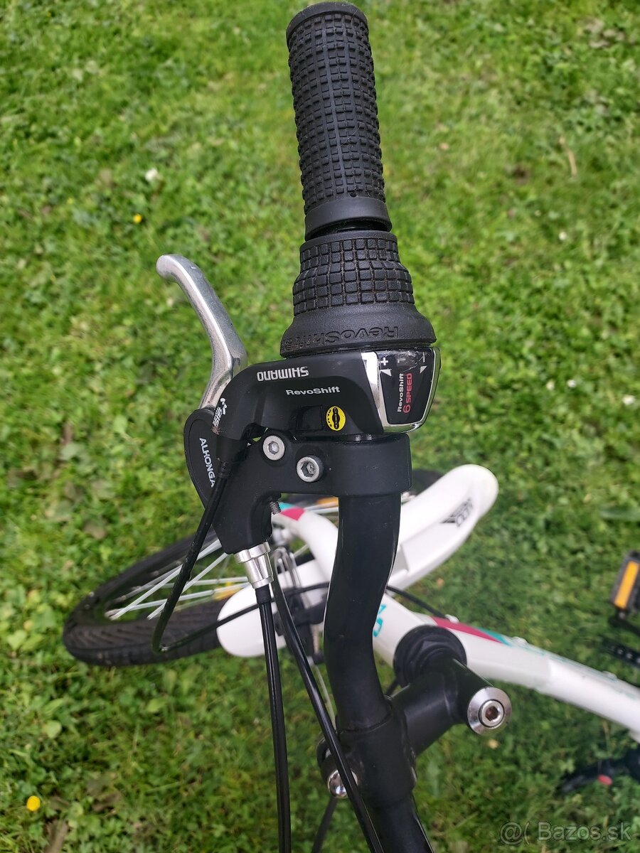 Predám dievcensky bicykel velkost 20"