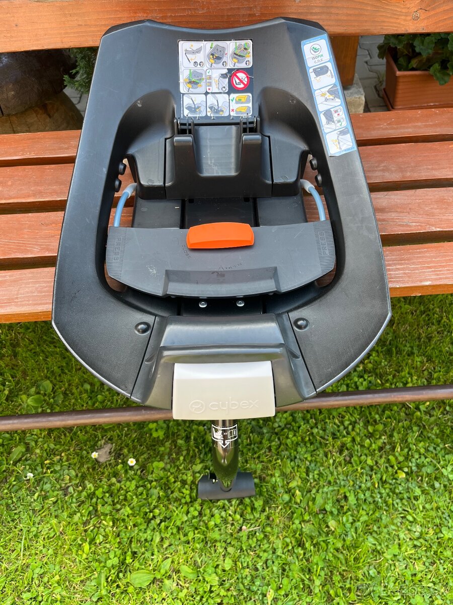 Isofixova základňa Cybex Aton 5