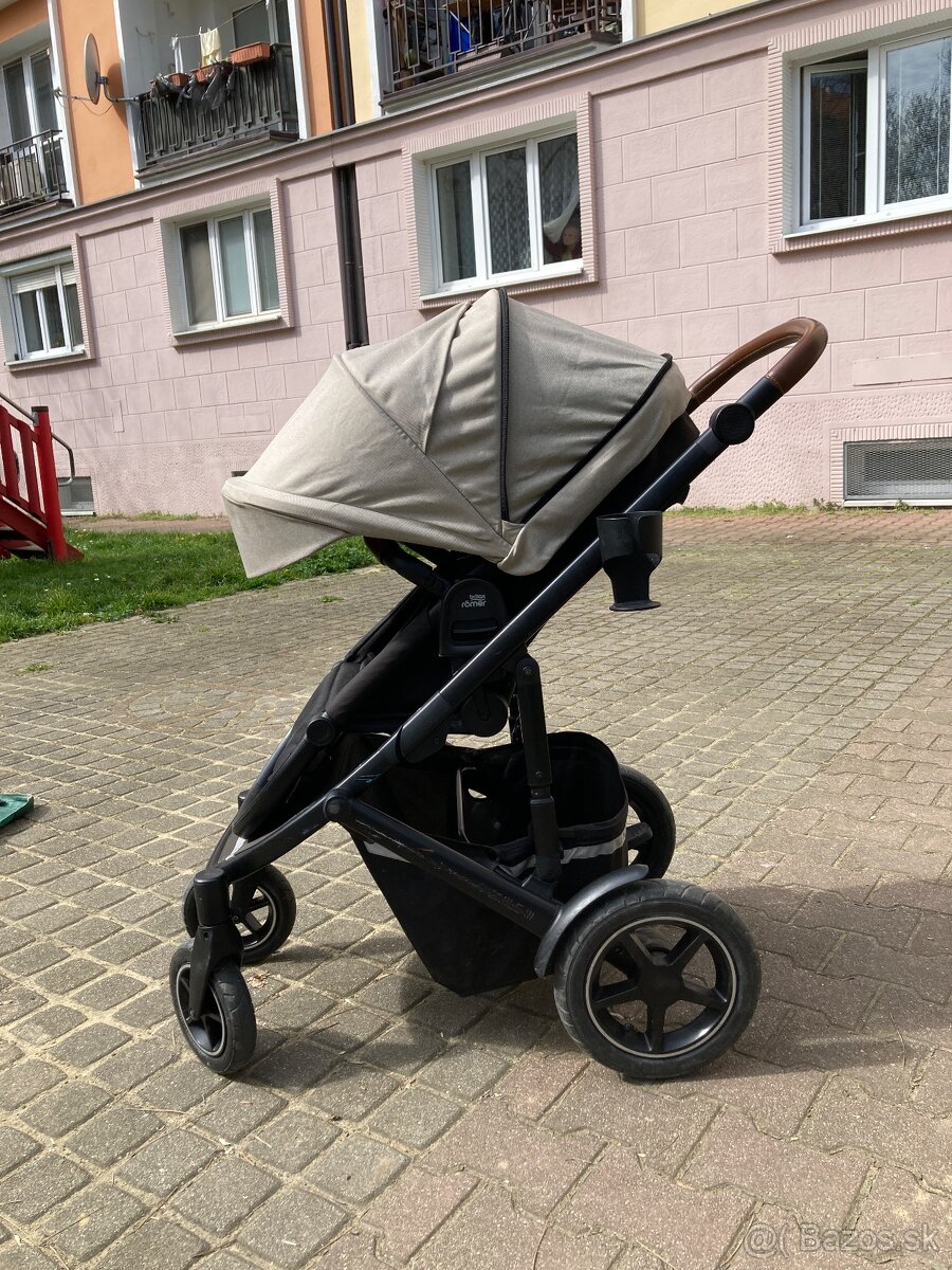 Britax Smile III dvojkombinacia + prislusenstvo
