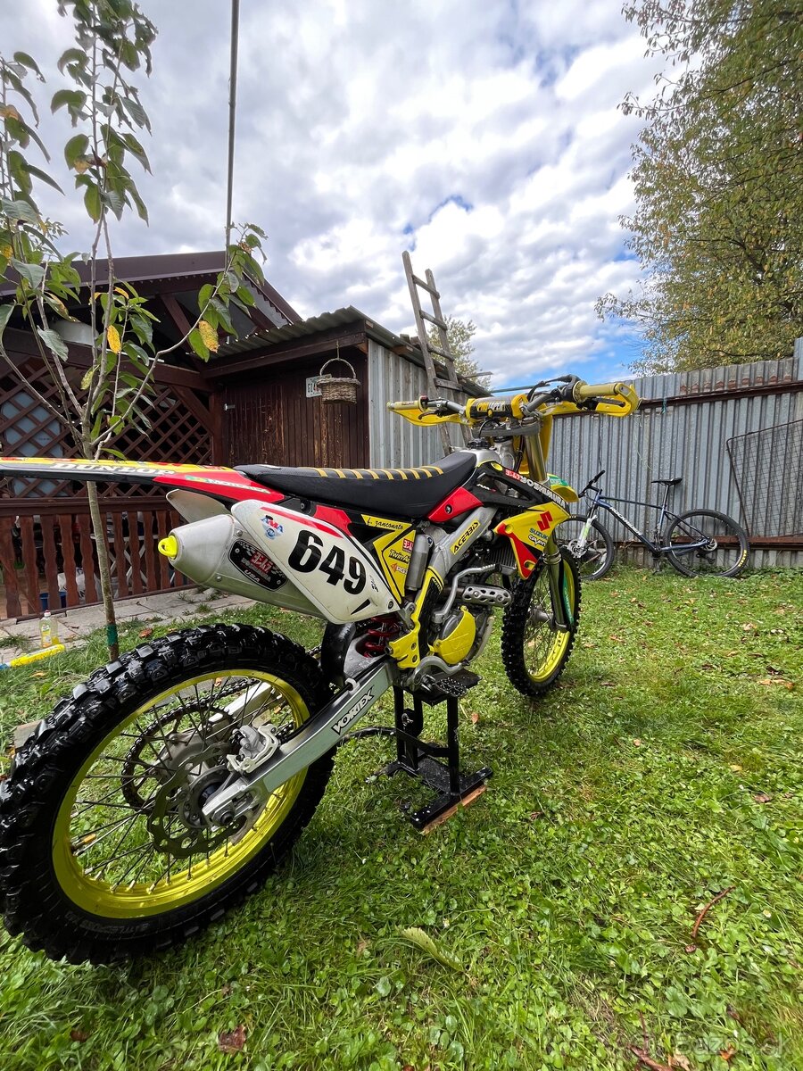 Suzuki rmz 250 2015