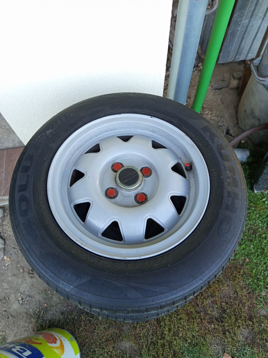 R13 175/70
