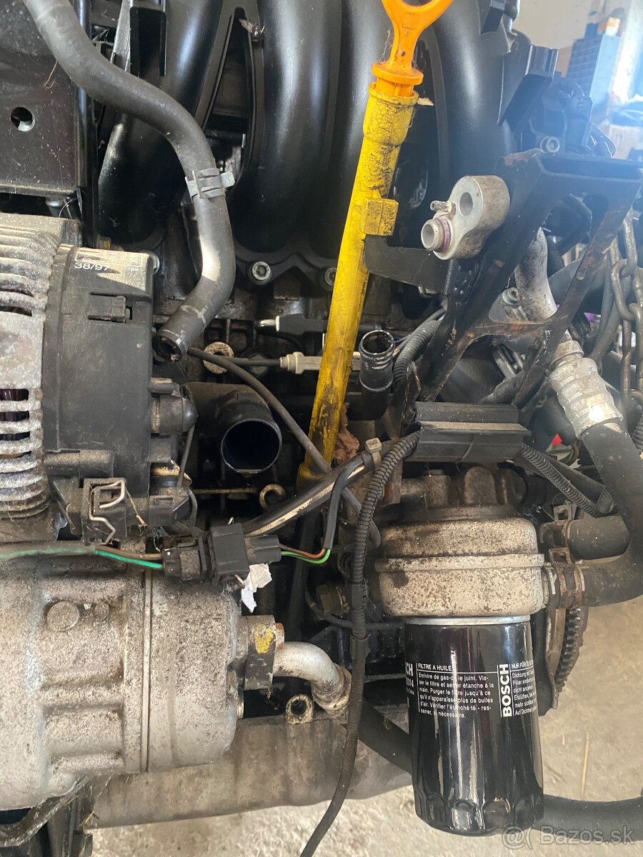 Predám motor 1.6 SR