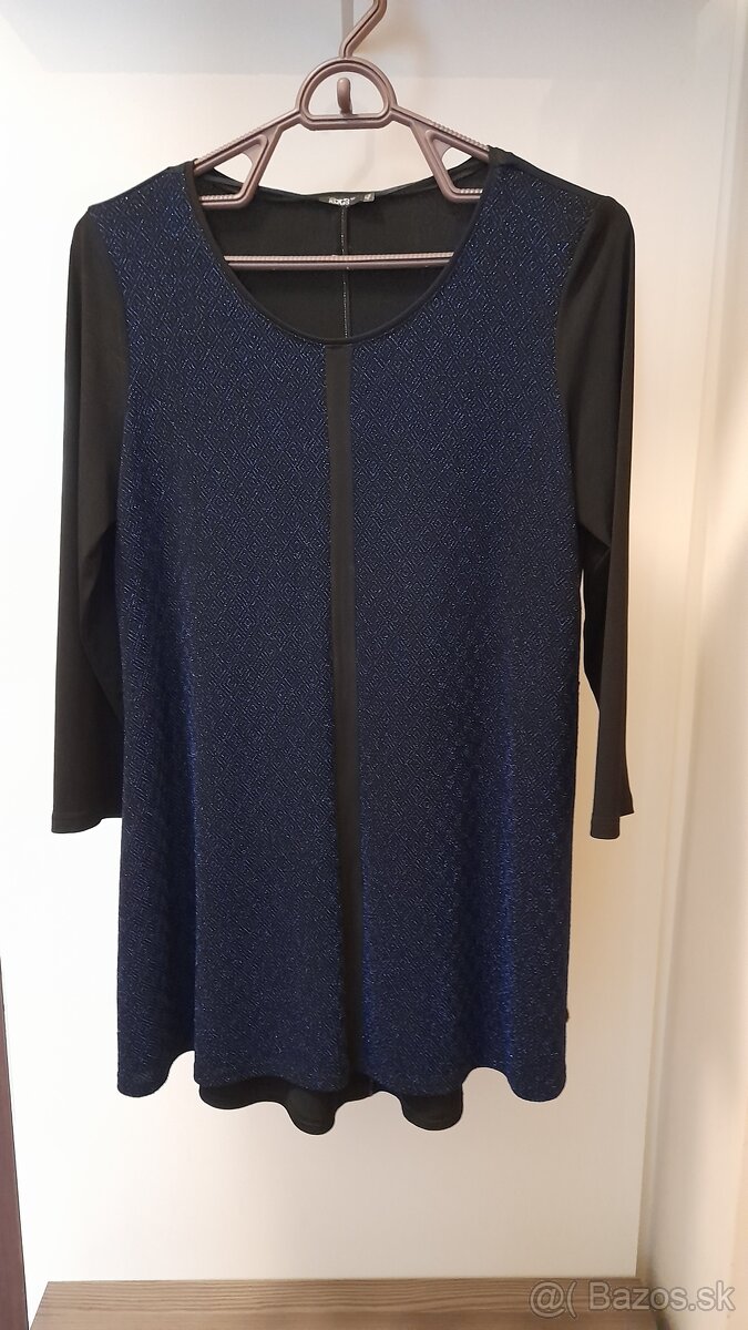 Blúzka tmavomodrá 42