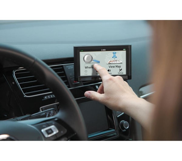 GARMIN NUVI 42 GPS navigácia s mapou pre rok 2026.