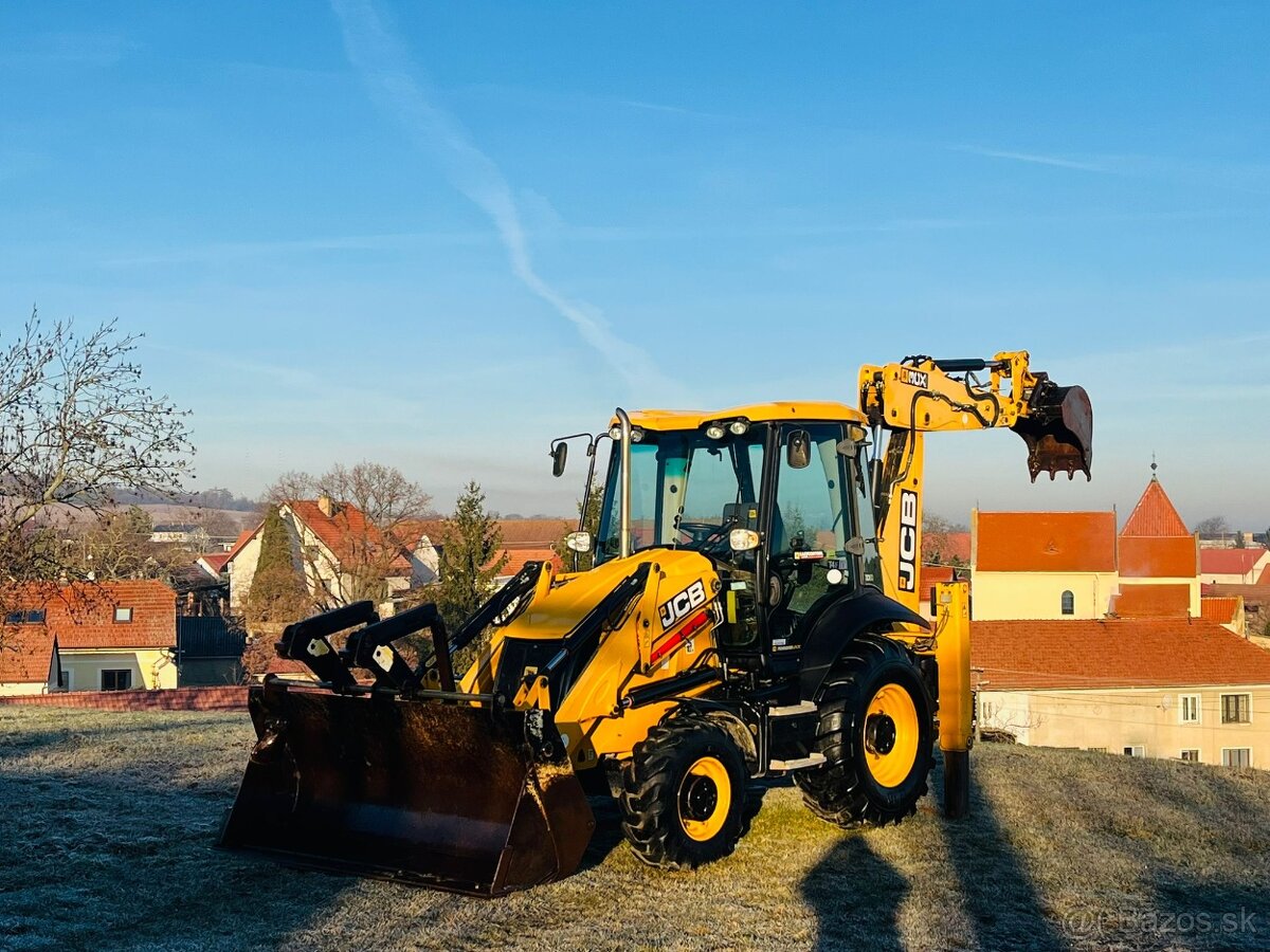 Traktorbagr JCB 3CX
