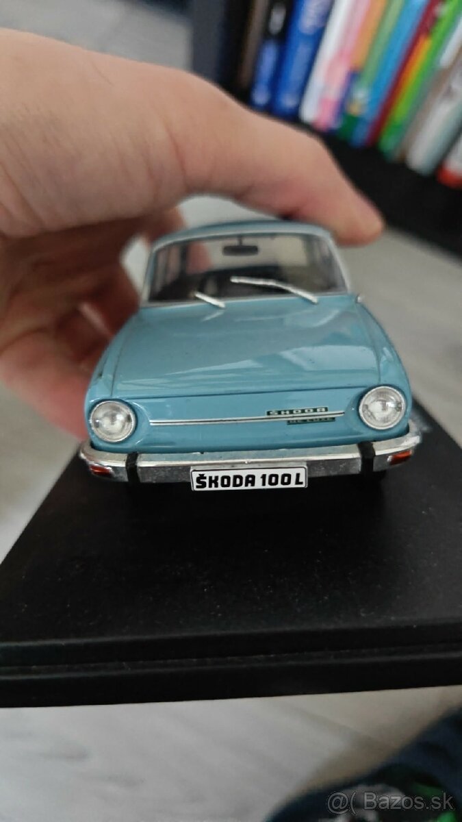 Škoda 100L model 1:24