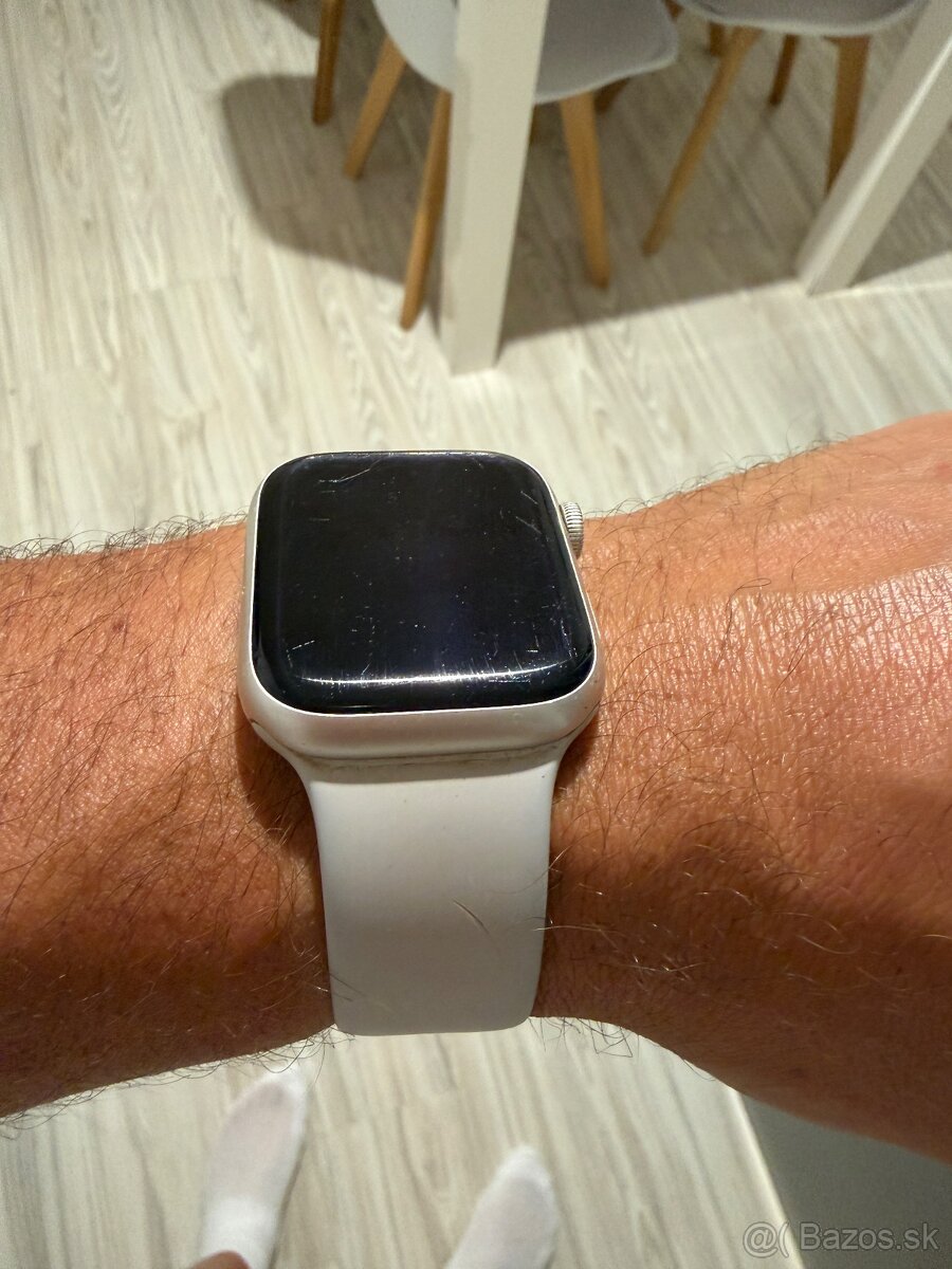 Apple watch 9