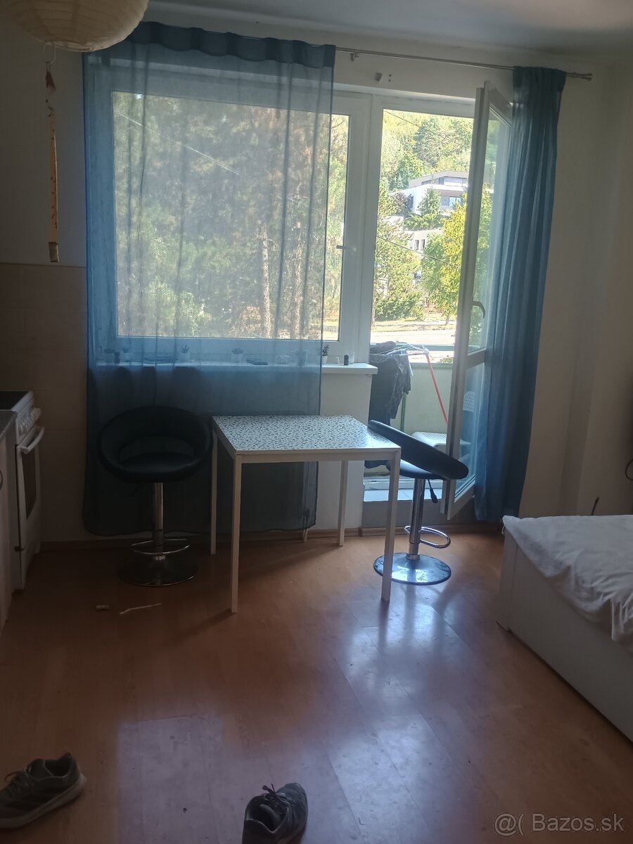 Hodinové ubytovanie Lamač