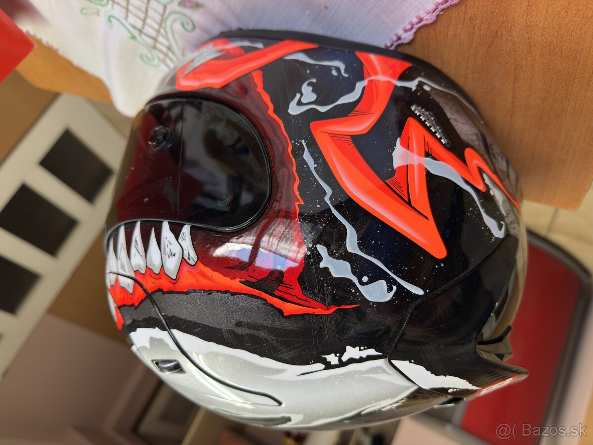 Predám výstroj na motorku