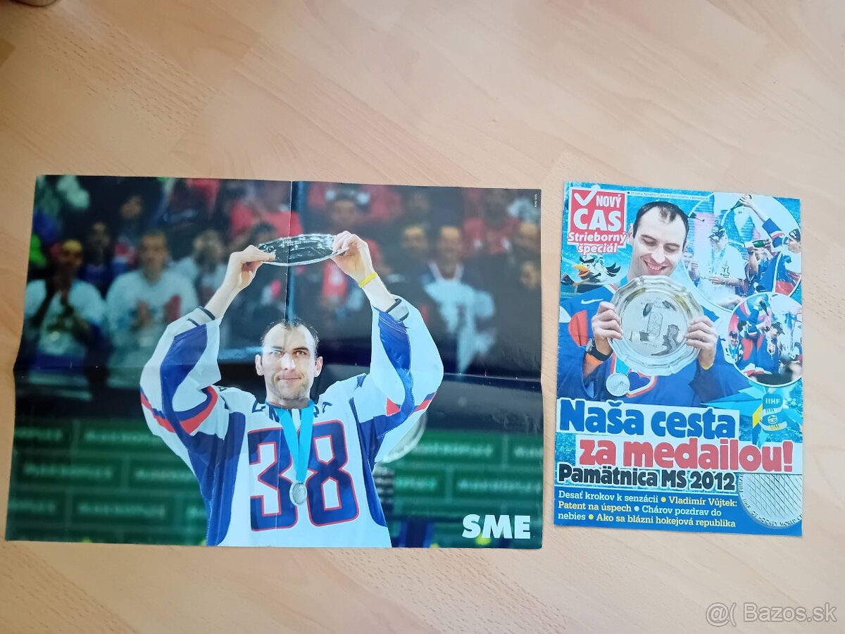 Hokejové kartičky, nálepky a puzzle