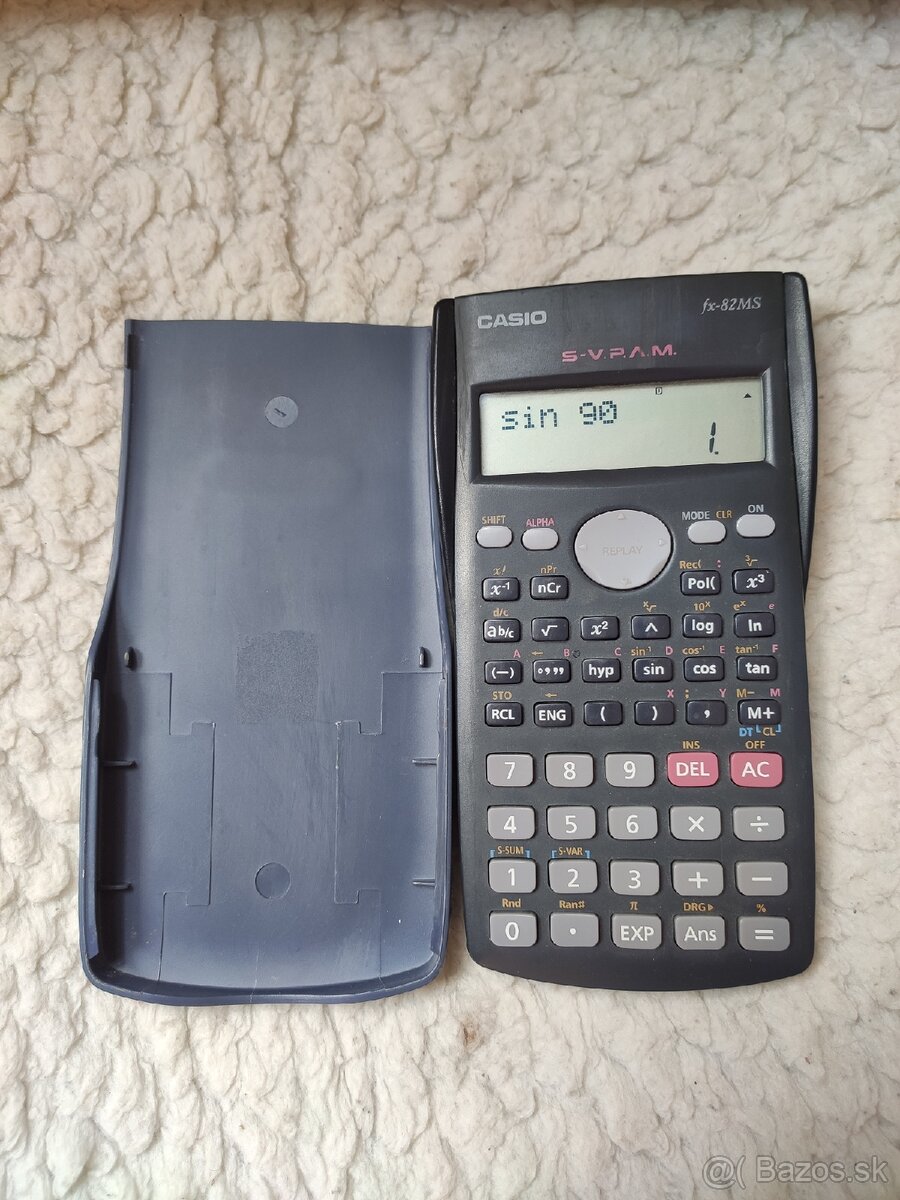 Casio fx-82ms kalkulačka