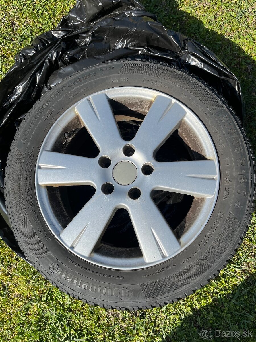 (Stare) pneu s diskami: 205/55 R16 T