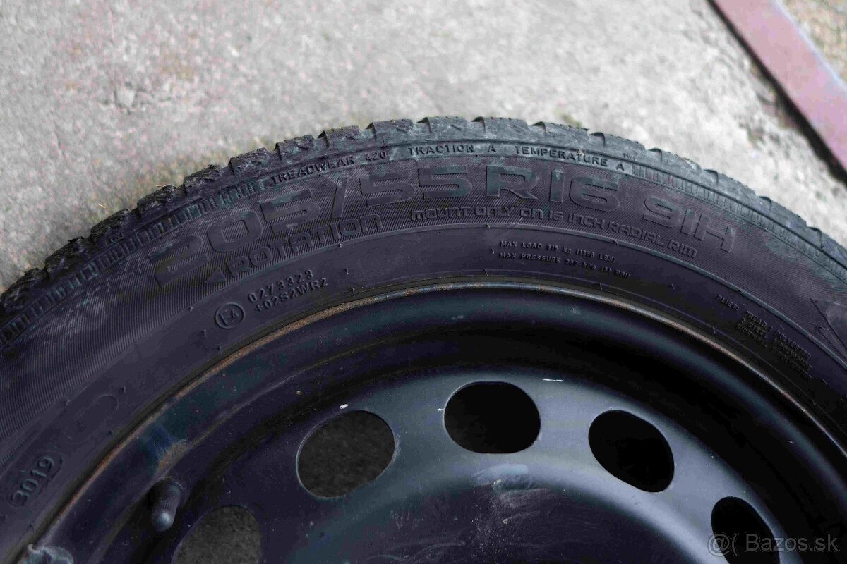 Zimné pneu 205/55 R16 NOKIAN WR D4 91H + plechové disky