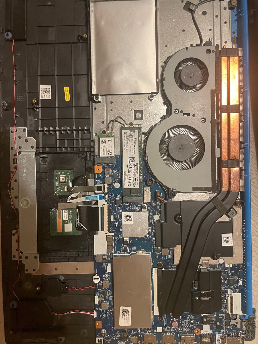 Vykonny herny notebook Lenovo na diely/opravu/doska/