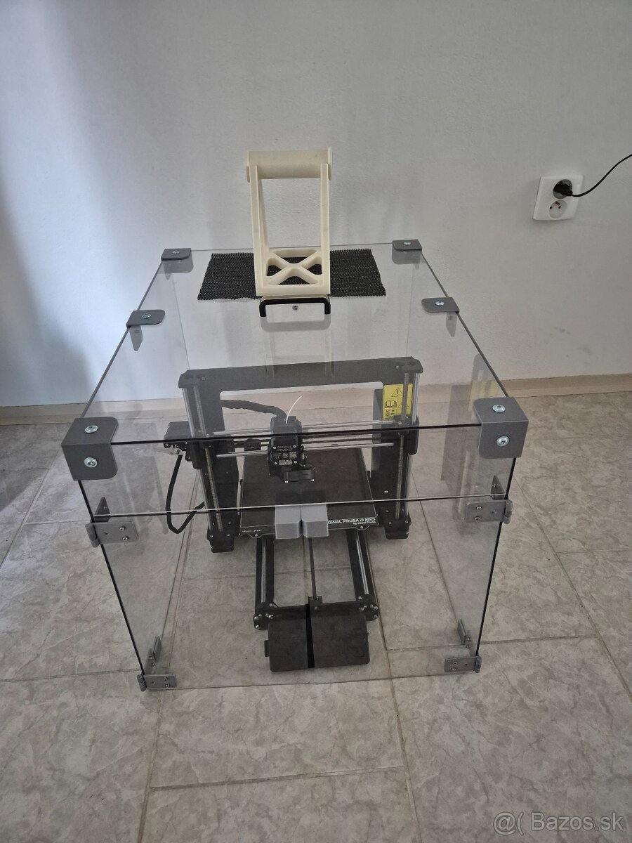 Prusa MK3S+ enclosure