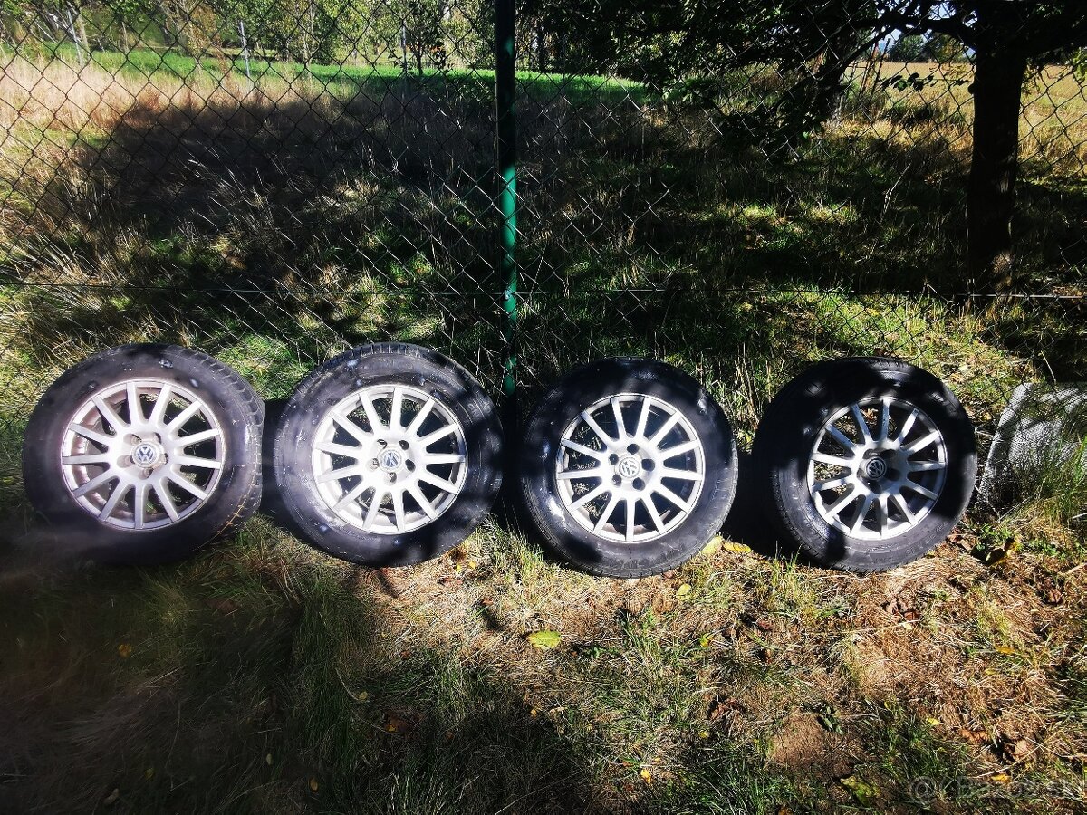 Predám elektrony Volkswagen 15"