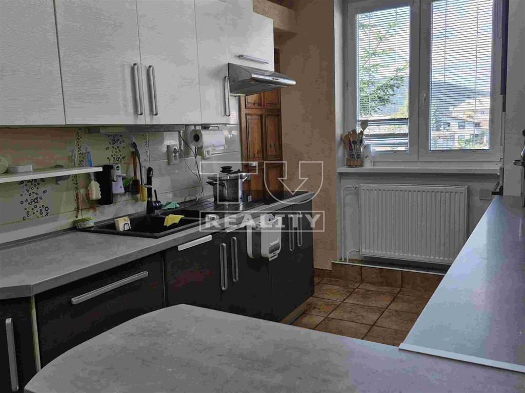 Na predaj 3izbový byt - 103m2 s garážou a záhradkou
