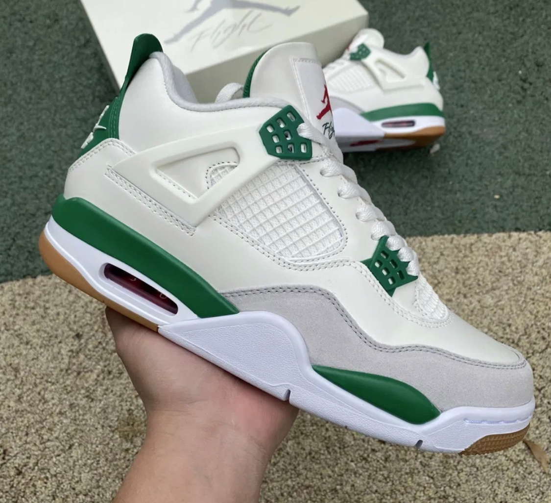 Nike Air Jordan 4 Retro SB Pine Green