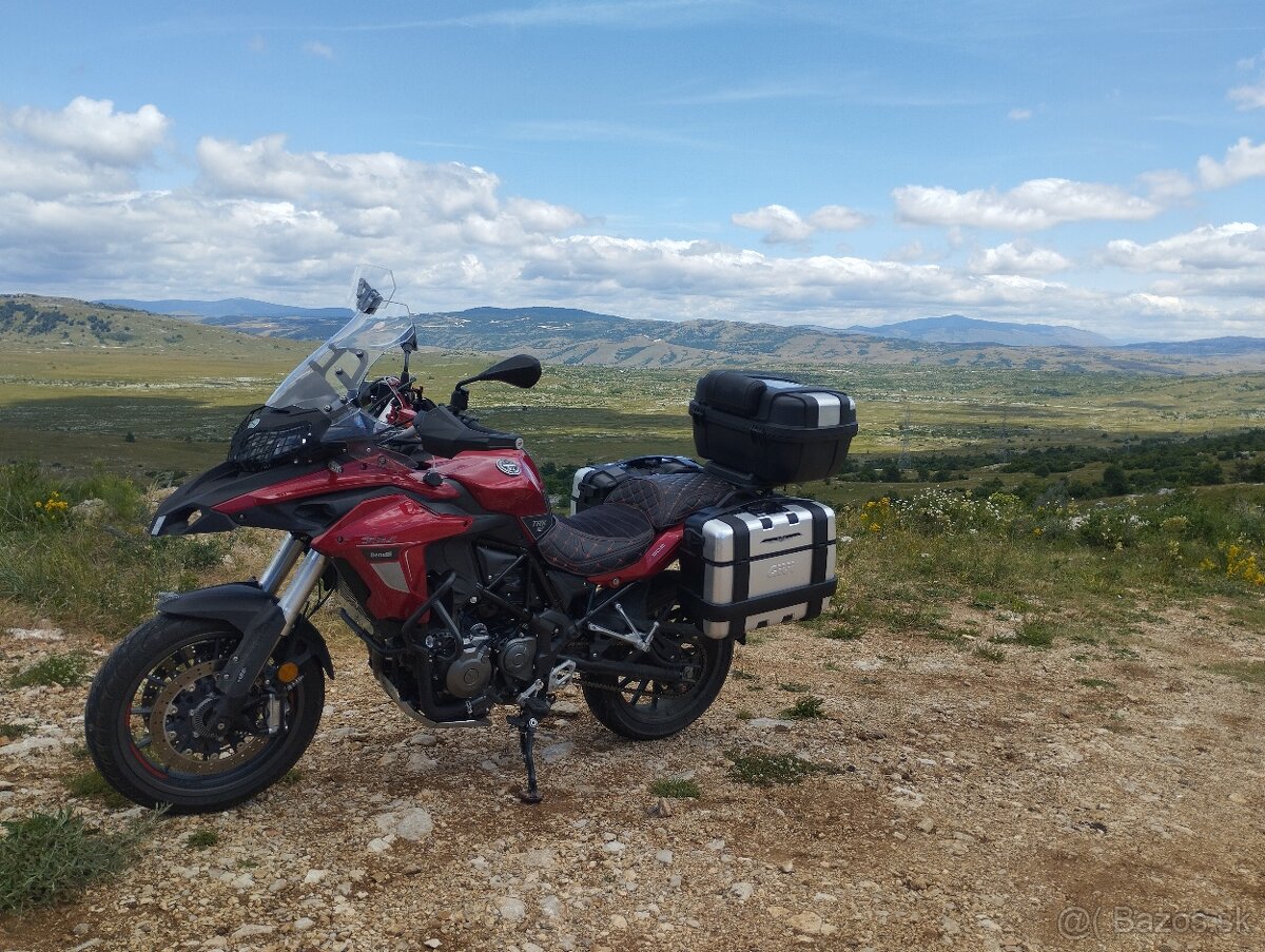 Benelli TRK