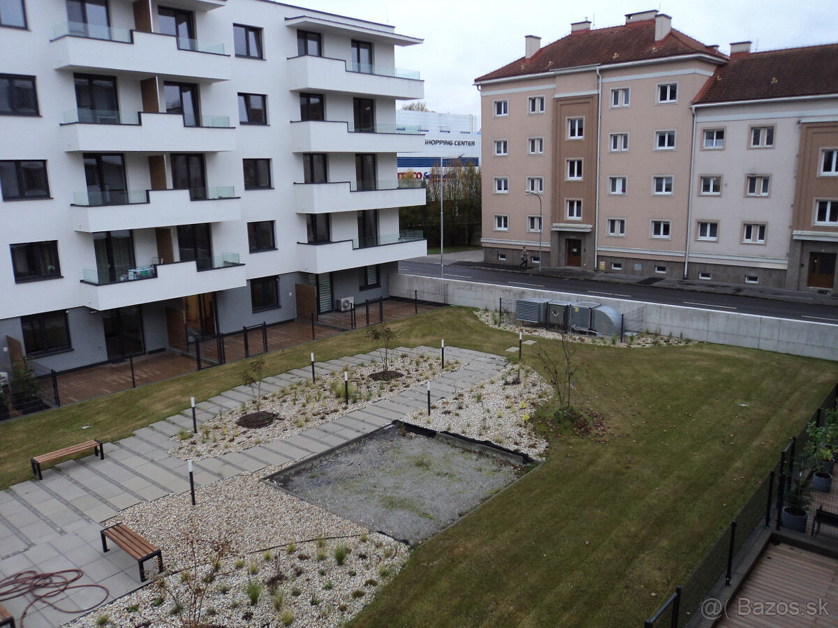 Prenájom 2-izbového bytu.