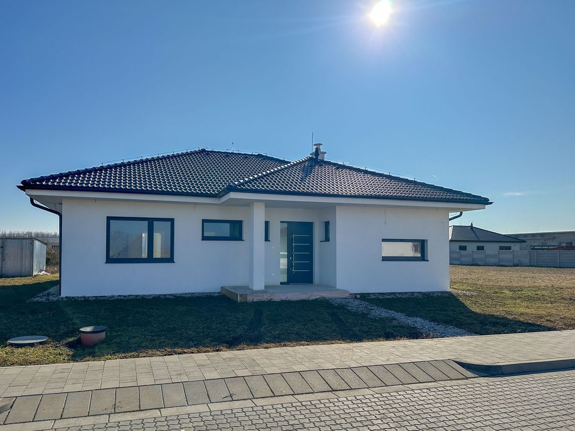 Novostavba vo Veľkých Kostoľanoch – moderné bývanie