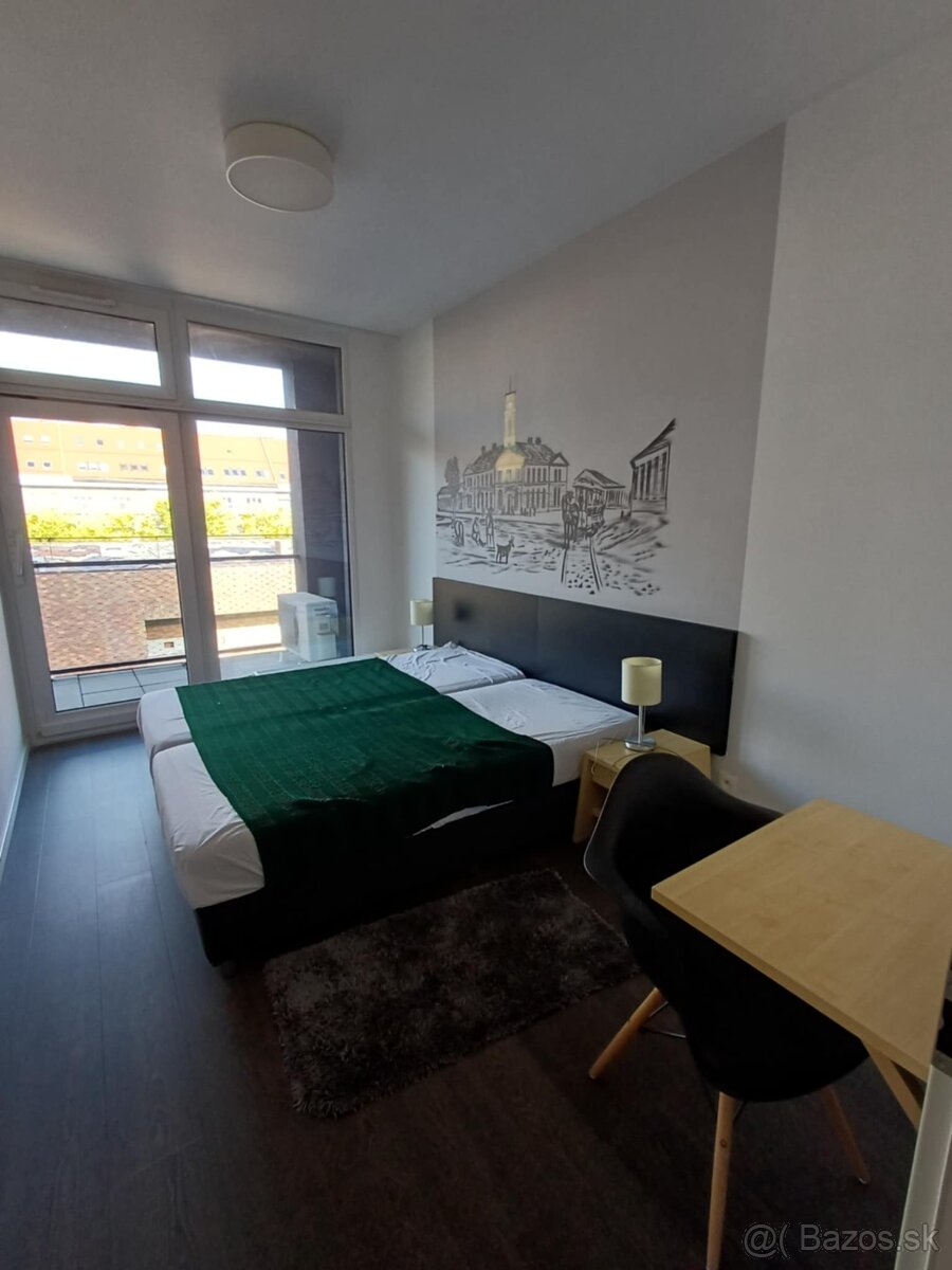 Ponúka na predaj 2 izb. apartmán, ul. Zilinska, Bratislava I