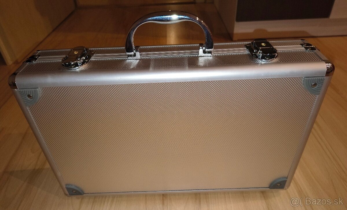 Kufrík na mince 205ks