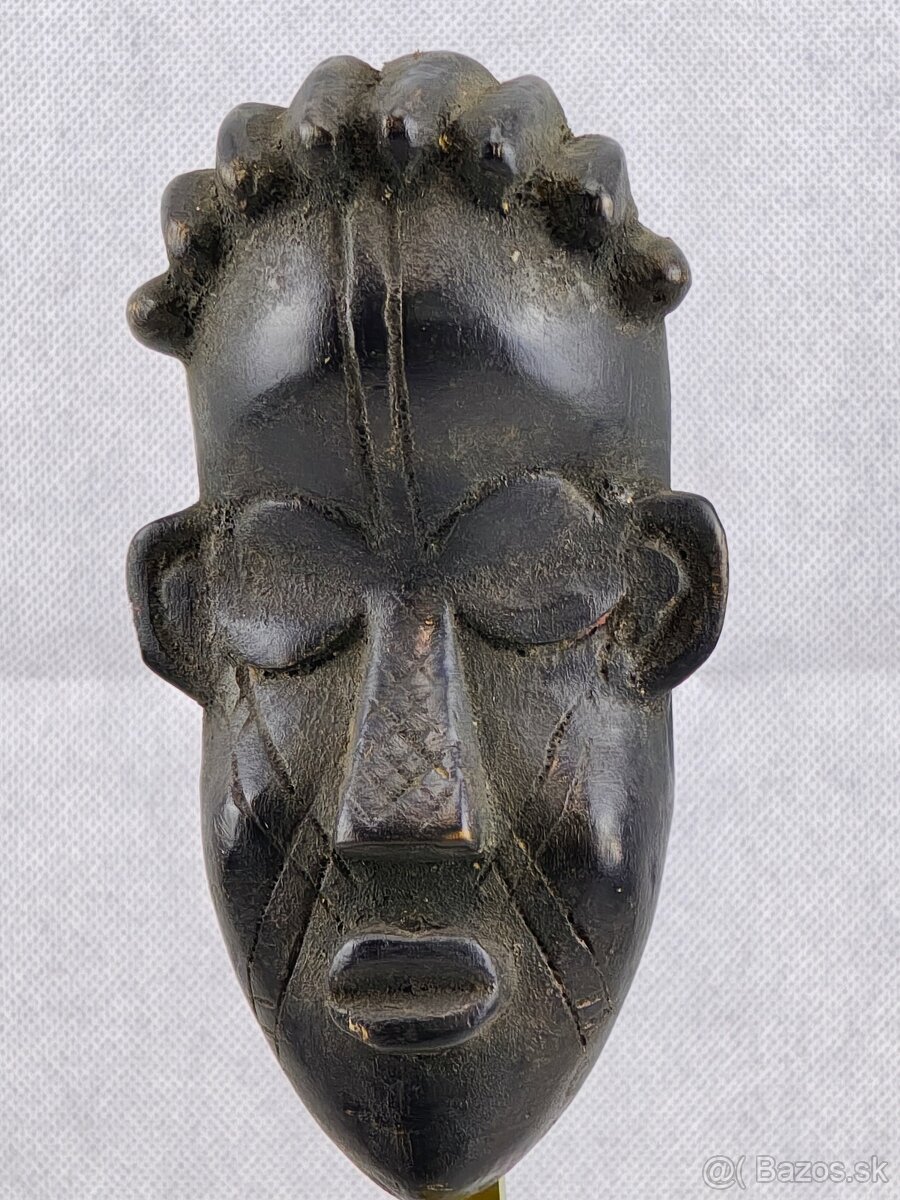 Autentická Bassa obradná maska (Liberia / Côte d’Ivoire)