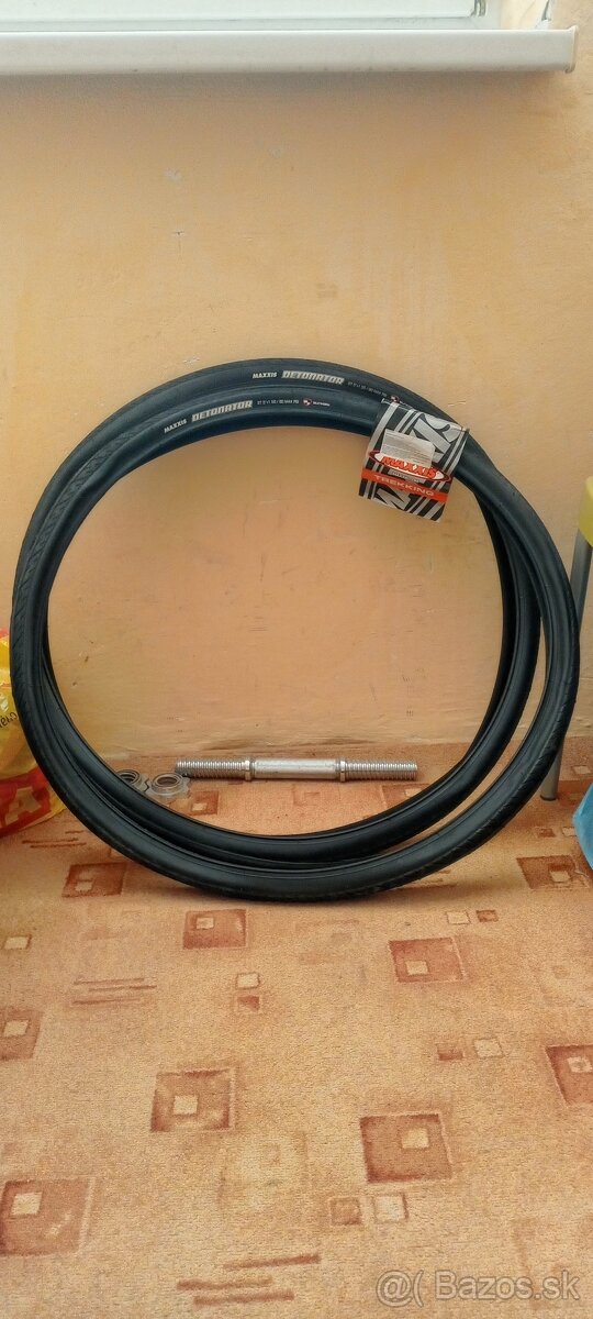 PLÁŠTE 27.5 'MAXXIS DETONATOR '