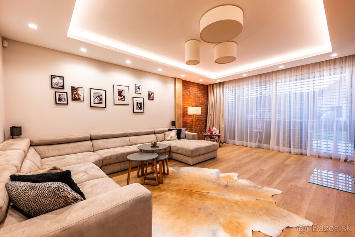 Exkluzívna rodinná vila Bošáca