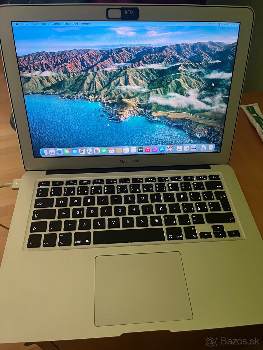 Predám na náhradné diely Macbook Air