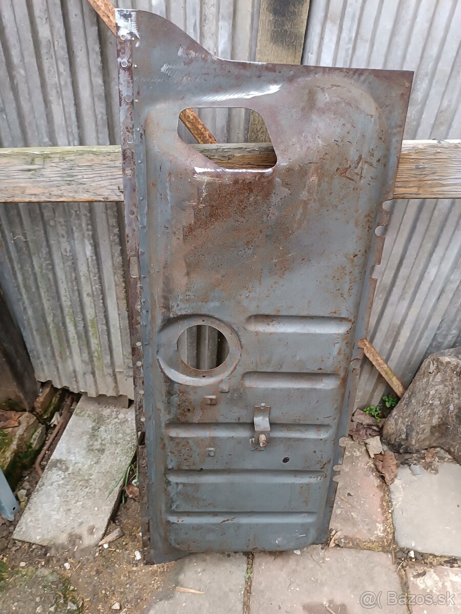 Podlaha kufra S100/1000,