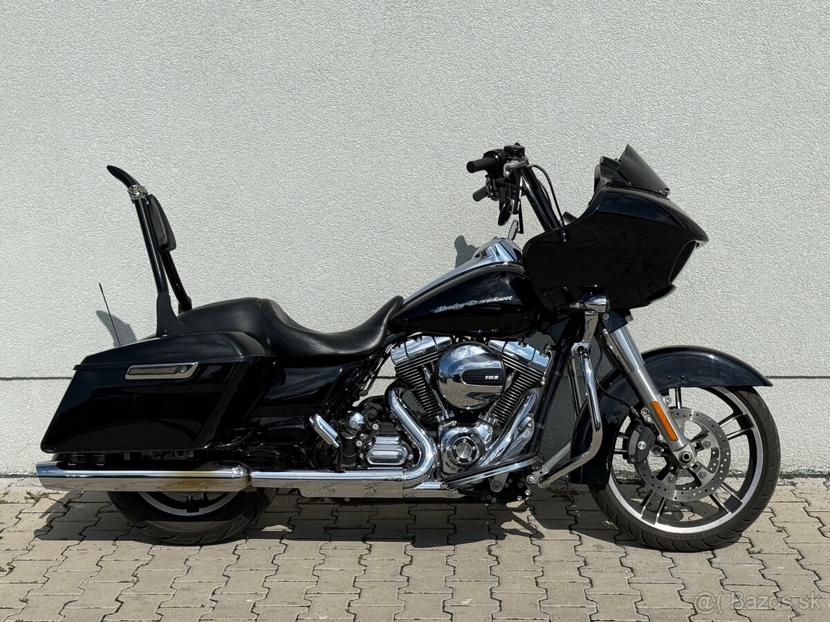 HARLEY DAVIDSON FLTRX ROAD GLIDE