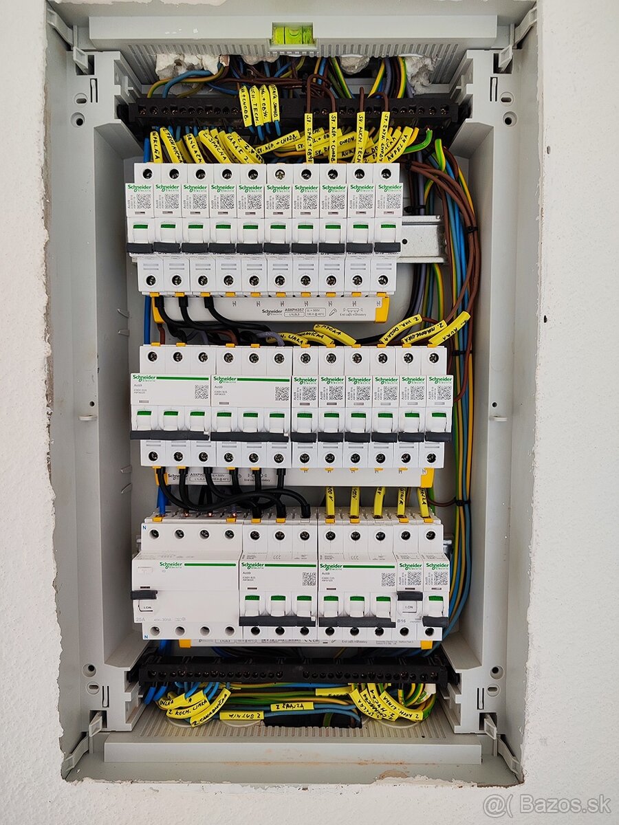 Kamerové systémy, siete, elektroinštalácie - elektrikár