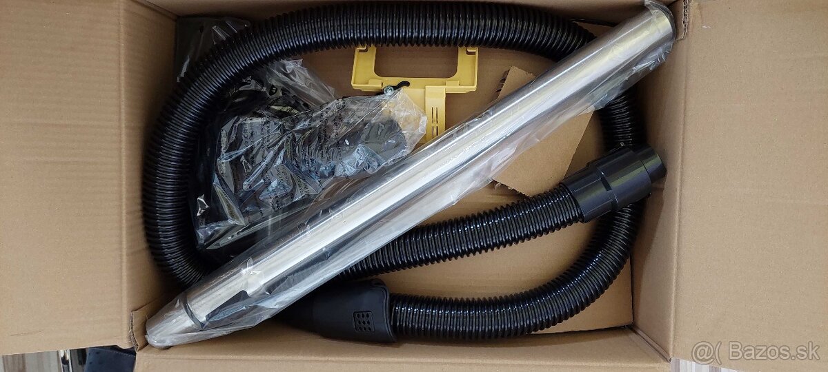 SENCOR SVC 900