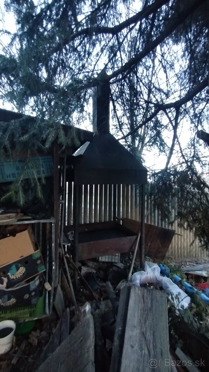 predám veľký záhradný gril