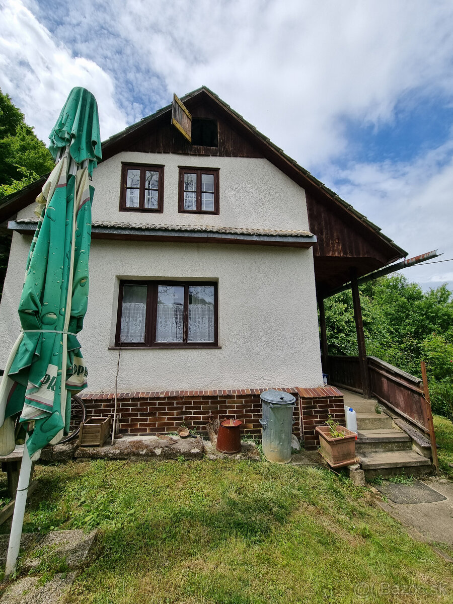 RD - CHALÚPKA a POZEMOK 1207m2 PRI LESÍKU MYJAVSKÉ KOPANICE