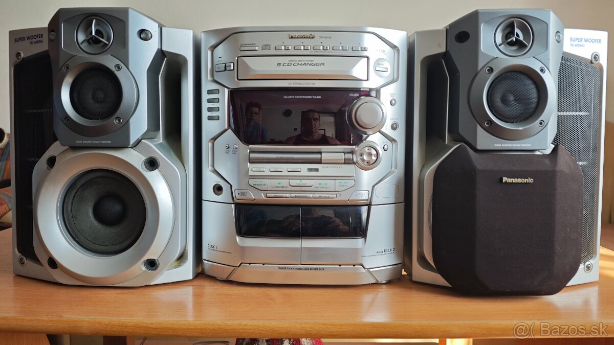 Hi-Fi systém Panasonic.