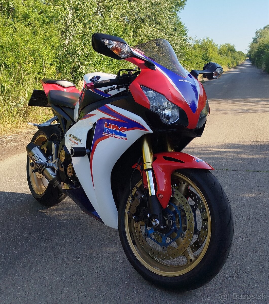 Predám Honda CBR1000RR SC59 2011