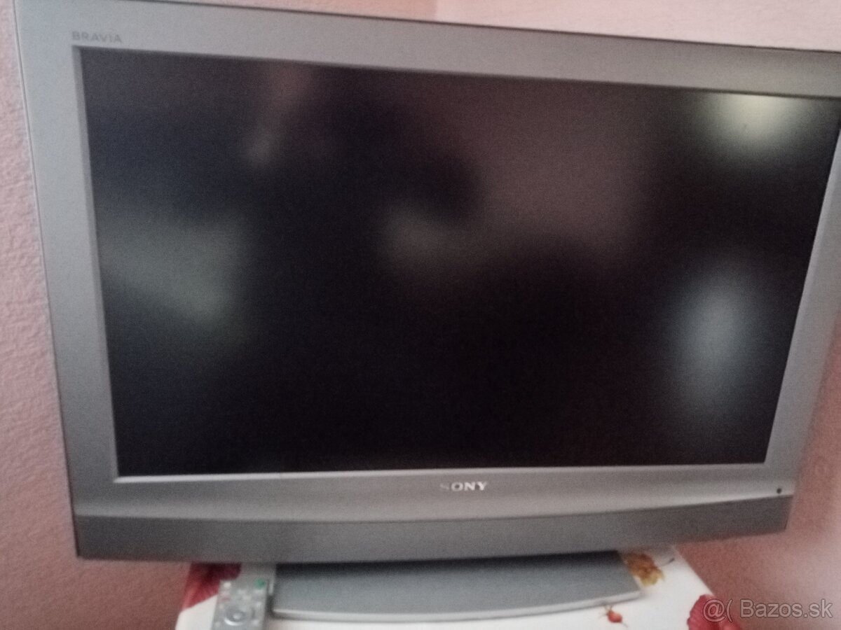 predám LCD TV SONY 32U2000
