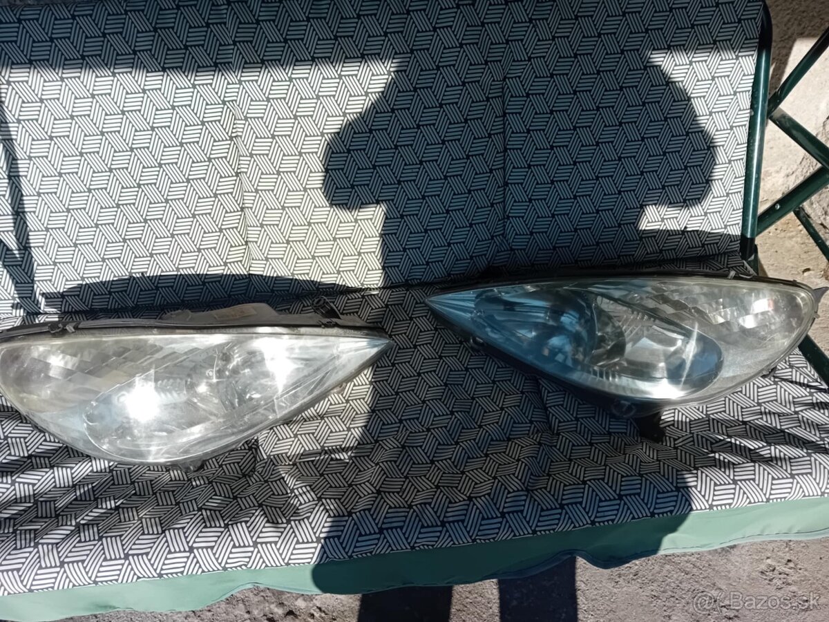 Predávam súčiastky