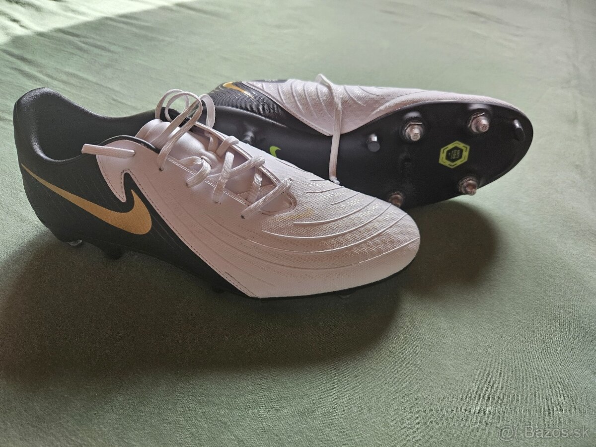Kopačky Nike Phantom GX II Academy FG/MG veľ. 44