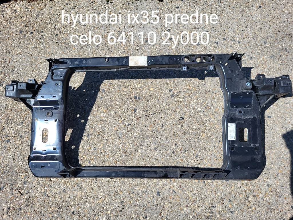 hyundai ix35 predne celo 64110 2y000