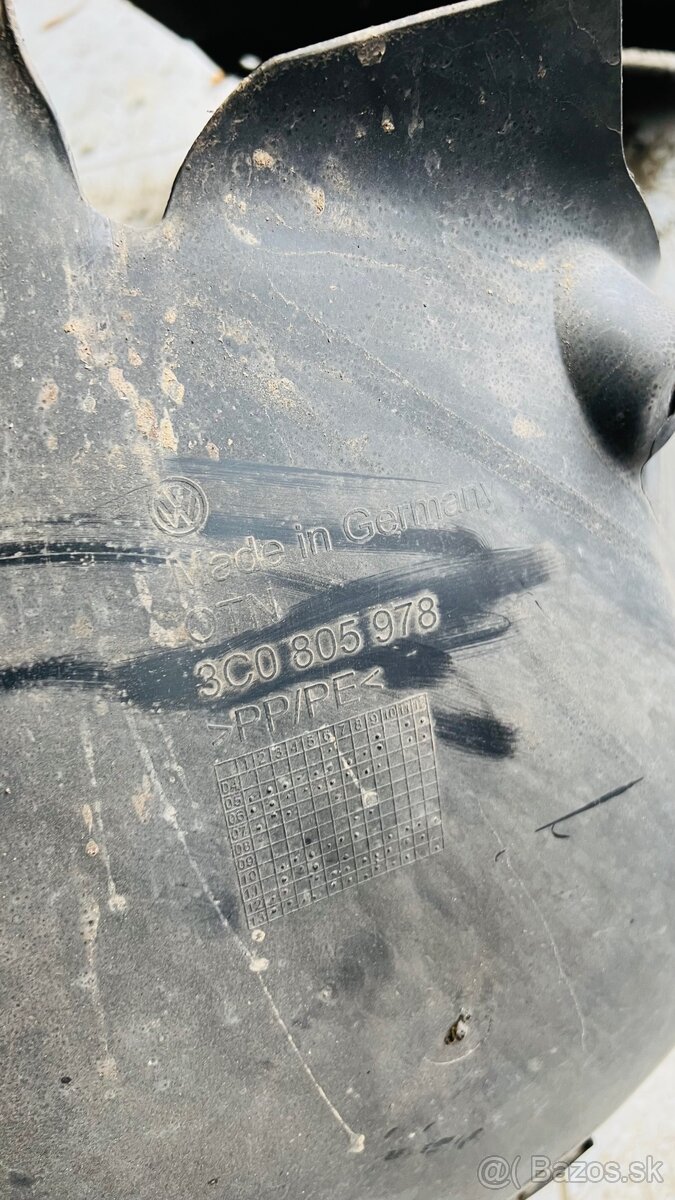 Predám predné podblatniky na VW Passat B6