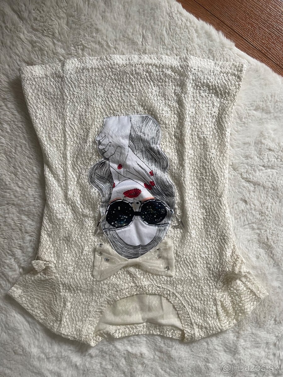 Dámske tričko veľkosť S