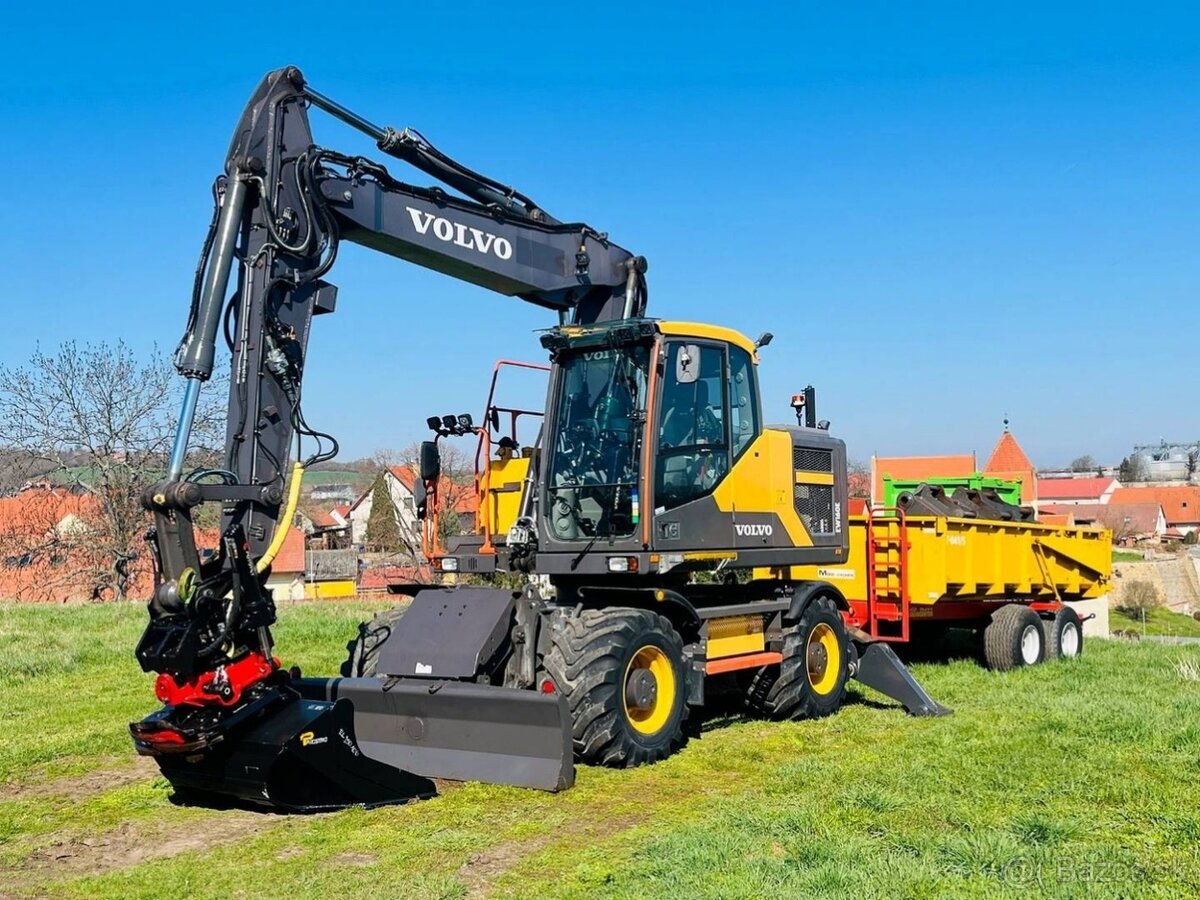 Kolesové rypadlo Volvo EW160E
