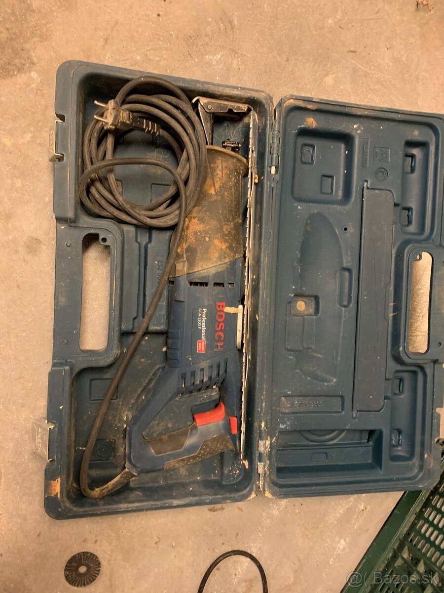 Elektrická priamočiara píla Bosch PST 650
