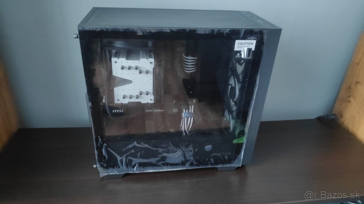 PREDANÝ herný PC na FULL HD hranie